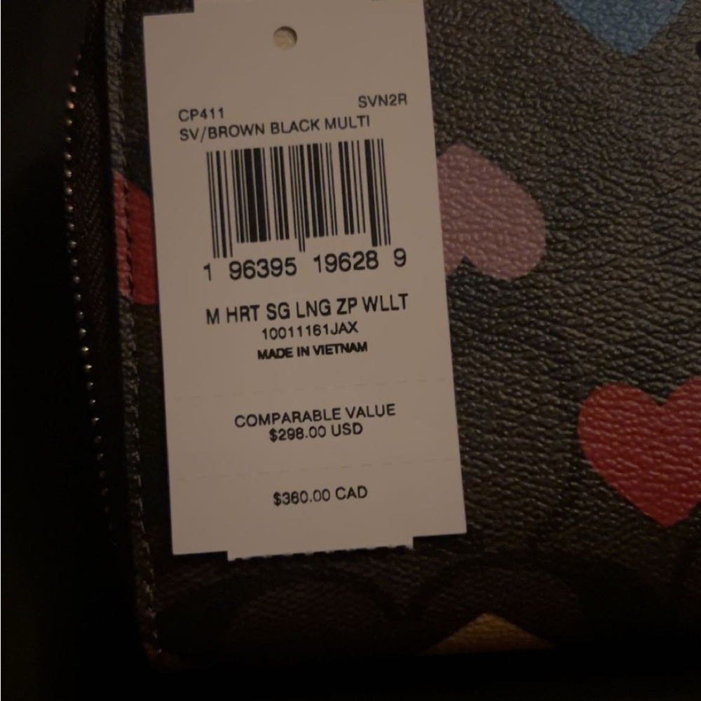 Coach Multicolor Heart Pattern Wallet - image 5